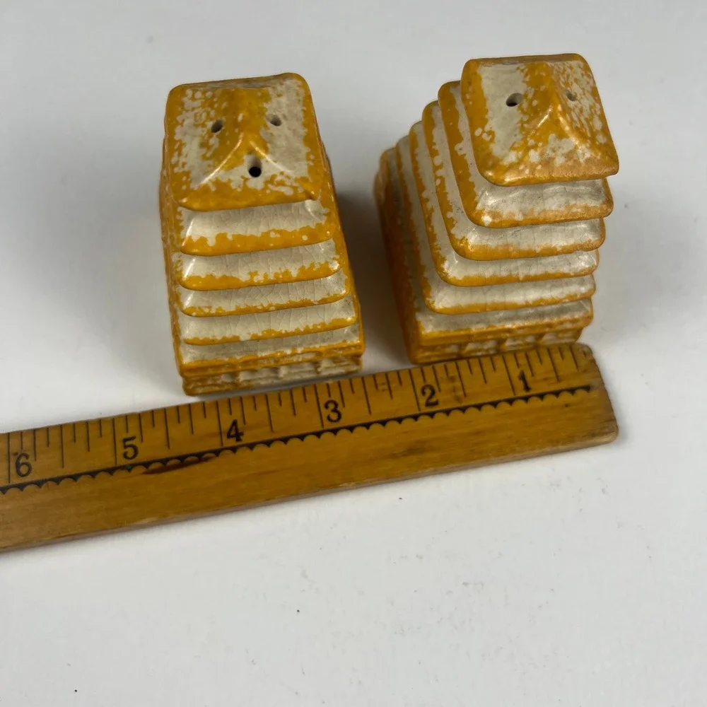 N/A vintage ceramic